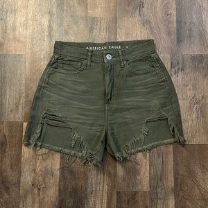 American Eagle Mom Short Size 2